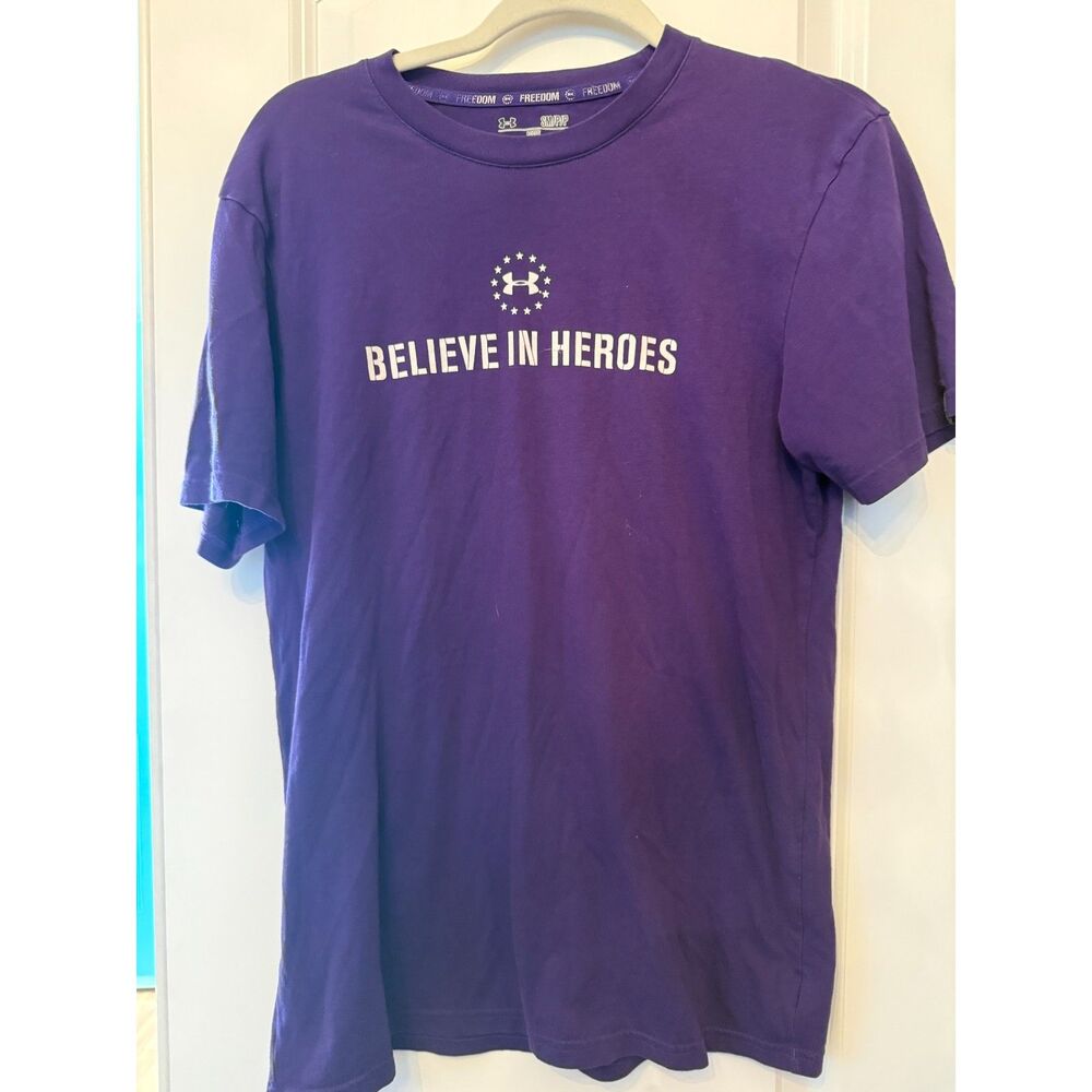 Under Armour Wounded Warrior Purple Tshirt Size Small in EUC